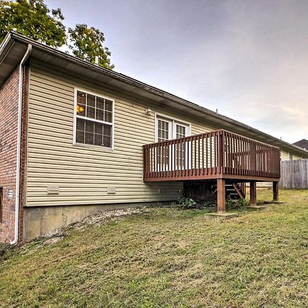 Branson Home With Deck Walk To The Strip And Creek! エクステリア 写真